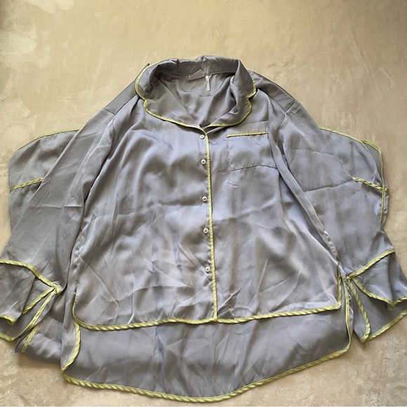 SOLD Out From Under Pajama Set - Picture 7 of 9